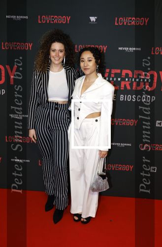 Amsterdam 24 maart 2026
Premiere Loverboys in Tuschinski. Emma Deckers kwam met een vriend