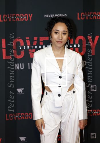 Amsterdam 24 maart 2026
Premiere Loverboys in Tuschinski. Emma Deckers kwam met een vriend