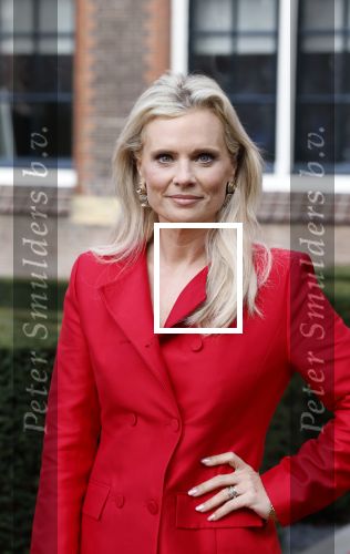 Amsterdam 8 maart 2026
Boek presentatie Yesim Candan in het college Hotel. Eveline Stallaart