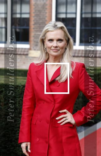 Amsterdam 8 maart 2026
Boek presentatie Yesim Candan in het college Hotel. Eveline Stallaart