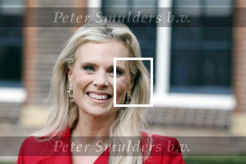 Amsterdam 8 maart 2026
Boek presentatie Yesim Candan in het college Hotel. Eveline Stallaart
