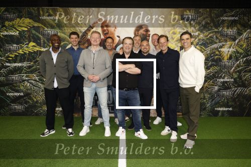 Amsterdam 19 maart 2026
Presentatie Fooytball Island van Videoland . Aanwezig Richard Witschge Wesley Sneijder Ronald de Boer John v t Schip Keesd Kwakman Tom Beugelsdijk Mike Obiku Kevin Blom Kenneth Perez en presentator Frank Evenblij .