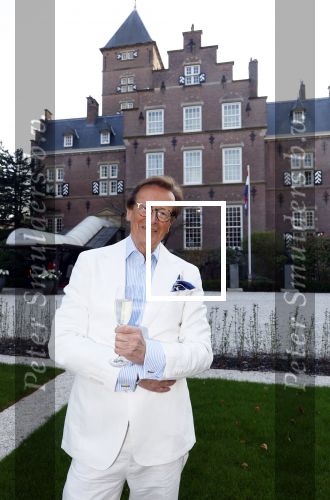 Wassenaar 19 maart 2026
Frank Jansen viert zijn 80 e verjaardag op kasteel Wittenburg .