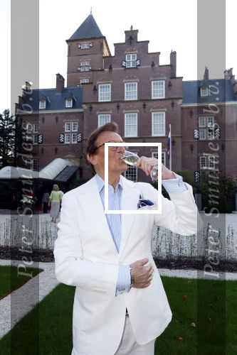 Wassenaar 19 maart 2026
Frank Jansen viert zijn 80 e verjaardag op kasteel Wittenburg .