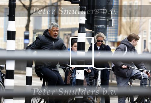 Amsterdam 17 maart 2026
Frank Rijkaard op zijn electrische fiets in Amsterdam zuid.