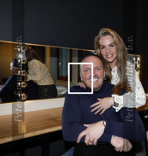 Amsterdam 27 maart 2026
Frank v Etten en zijn vrouw Melanie in de kleedkamer voor zijn concert in AFAS Live.