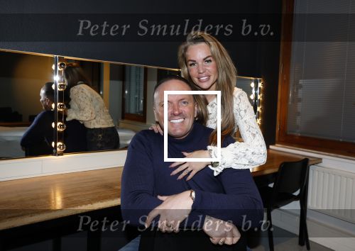 Amsterdam 27 maart 2026
Frank v Etten en zijn vrouw Melanie in de kleedkamer voor zijn concert in AFAS Live.