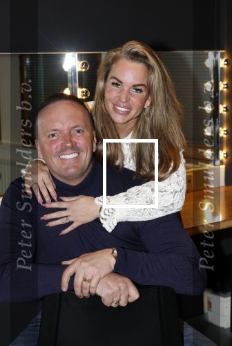 Amsterdam 27 maart 2026
Frank v Etten en zijn vrouw Melanie in de kleedkamer voor zijn concert in AFAS Live.