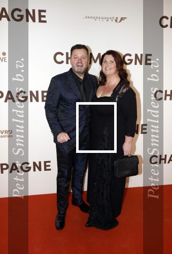 Amsterdam 16 maart 2026
Premiere Champagne met in de hoofdrollen Leo Alkemade Huub Stapel  en Guus Meeuwis . Frans Duijts met zijn vrouw
