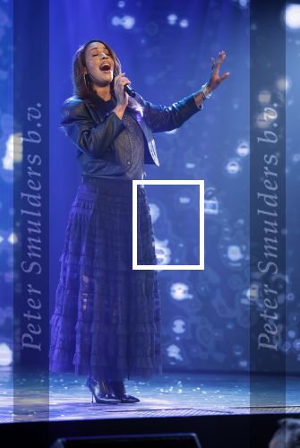 Amsterdam 27 maart 2026
Hans Klok kondigt Glennis Grace aan . Glennis gaat het komende jaar wekelijks optreden in the Harbour Club .