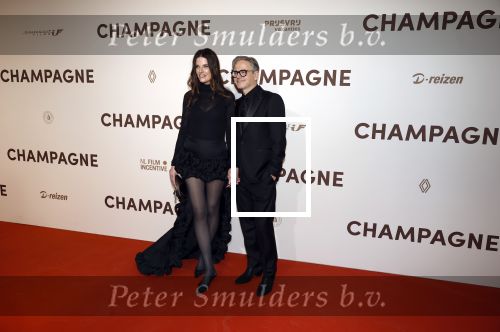 Amsterdam 16 maart 2026
Premiere Champagne met in de hoofdrollen Leo Alkemade Huub Stapel  en Guus Meeuwis . Guus Meeuwis met zijn vrouw Manon