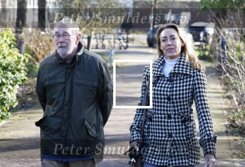 Amsterdam 1 maart 2026
Presentatie boek Lies Visschedijk bij de botanische tuin . Hans Dorrestijn reikte het eerste exemplaar uit . Hans Dorrestijn met zijn PA Daniela Titocci