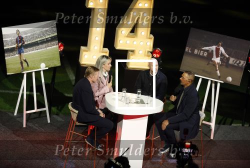 Amsterdam 21 maart 2026
Premiere docu over Johan Cruijff in de Johan Cruijff Arena .  Helene Hendriks interviewt Jordy Cruijff Ronald Koeman en Ruud Gullit