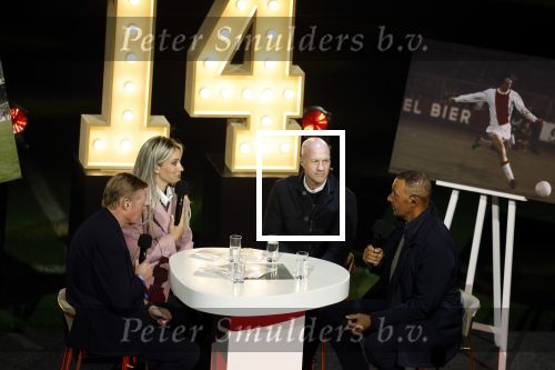 Amsterdam 21 maart 2026
Premiere docu over Johan Cruijff in de Johan Cruijff Arena .  Helene Hendriks interviewt Jordy Cruijff Ronald Koeman en Ruud Gullit