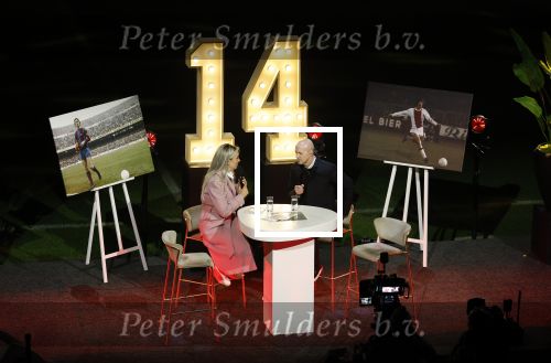 Amsterdam 21 maart 2026
Premiere docu over Johan Cruijff in de Johan Cruijff Arena .  Helene Hendriks interviewt Jordy Cruijff Ronald Koeman en Ruud Gullit