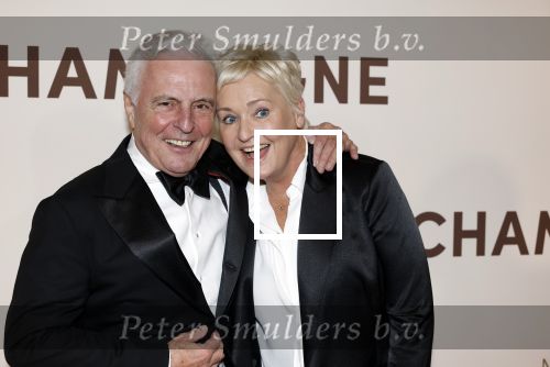 Amsterdam 16 maart 2026
Premiere Champagne met in de hoofdrollen Leo Alkemade Huub Stapel  en Guus Meeuwis . Huub Stapel met partner Annemiek de Vroeg