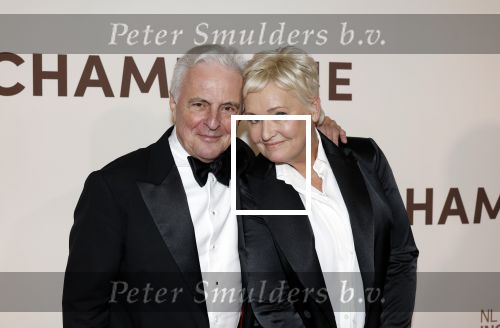 Amsterdam 16 maart 2026
Premiere Champagne met in de hoofdrollen Leo Alkemade Huub Stapel  en Guus Meeuwis . Huub Stapel met partner Annemiek de Vroeg