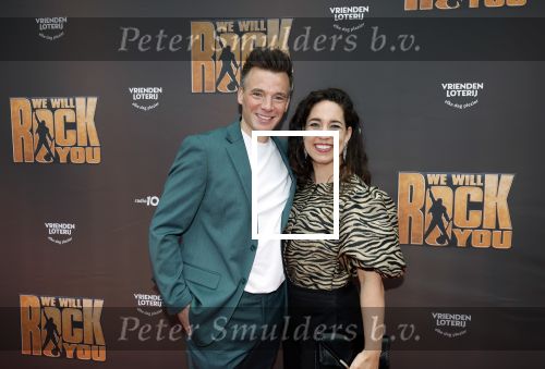 Amsterdam 29 maart 2026
Premiere we will rock you in het deLaMar theater . Albert Verlinde  Bram Verhaak Jaco Kaasschieten en Huub v d Heuvel kwamen met hun partners