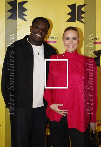 Amsterdam 2 maart 2026
Boekpresentatie Splinter Chabot in de stadsschouwburg van Amsterdam. Iris de Graaf zwanger met partner Tony Boakye
