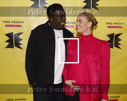 Amsterdam 2 maart 2026
Boekpresentatie Splinter Chabot in de stadsschouwburg van Amsterdam. Iris de Graaf zwanger met partner Tony Boakye