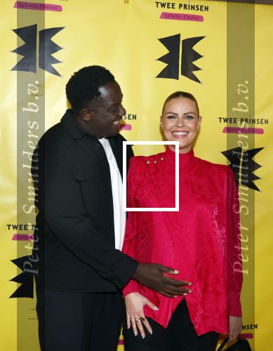 Amsterdam 2 maart 2026
Boekpresentatie Splinter Chabot in de stadsschouwburg van Amsterdam. Iris de Graaf zwanger met partner Tony Boakye
