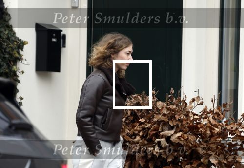 Hilversum 28 februari 2026
Jamie Kazan komt met scooter aan bij huis van Steven kazan . Daarna gaat ze boodschappen ndoen en komt ze ook weer terug.