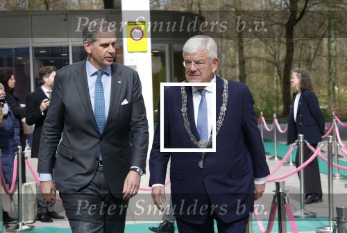 Den Haag 31 maart 2026
Koningin MÃ¡xima is aanwezig bij de viering van het 70-jarig jubileum van Oxfam Novib. De internationale humanitaire organisatie kijkt tijdens de viering vooruit naar de grote, wereldwijde uitdagingen van deze tijd. Koningin MÃ¡xima opent tijdens de bijeenkomst het nieuwe kantoor. Jan v Zanen en Wouter Kolff  ontvangen Maxima