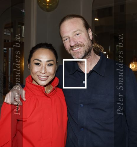 Amsterdam 8 maart 2026
Boek presentatie Yesim Candan in het college Hotel. Janine Kho met partner Bas Jonker