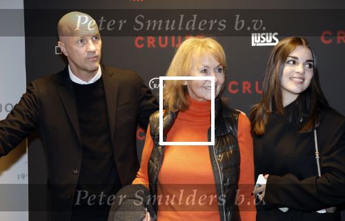 Amsterdam 21 maart 2026
Premiere docu over Johan Cruijff in de Johan Cruijff Arena . Jordi Cruijff met zijn moeder Danny en dochter Danae Cruijff