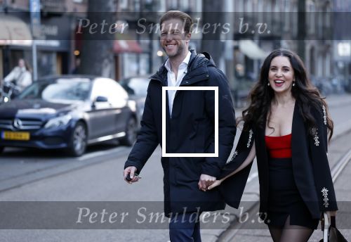 Amsterdam 8 maart 2026
Karsu DÃ¶nmez en haar man  Mike Schrama zijn bij de boekpresentatie van Yesim Candan geweest