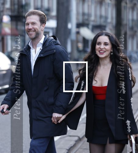 Amsterdam 8 maart 2026
Karsu DÃ¶nmez en haar man  Mike Schrama zijn bij de boekpresentatie van Yesim Candan geweest