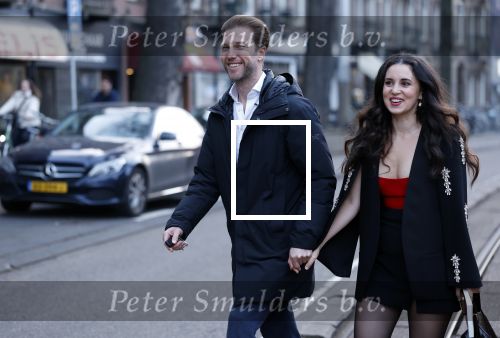 Amsterdam 8 maart 2026
Karsu DÃ¶nmez en haar man  Mike Schrama zijn bij de boekpresentatie van Yesim Candan geweest