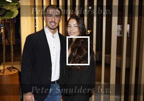 Leidschendam 25 maart 2025
De Bogaartjes hebben een feestje georganiseerd . Aanwezig  Rene Bogaart en zijn vrouw Sandra Bogaart .
Ook Don en Robin , Mitch en Robin Kim en Amisha Joe en Liv Pam en Finn en Opa Bogaart waren aanwezig .