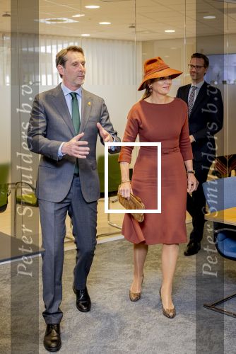Den Haag 31 maart 2026
Koningin MÃ¡xima is aanwezig bij de viering van het 70-jarig jubileum van Oxfam Novib. De internationale humanitaire organisatie kijkt tijdens de viering vooruit naar de grote, wereldwijde uitdagingen van deze tijd. Koningin MÃ¡xima opent tijdens de bijeenkomst het nieuwe kantoor. Jan v Zanen en Wouter Kolff  ontvangen Maxima . Dolf Jansen