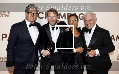 Amsterdam 16 maart 2026
Premiere Champagne met in de hoofdrollen Leo Alkemade Huub Stapel  en Guus Meeuwis . Leo Alkemade met Huub Stapel Leo v Vliet en zijn vrouw