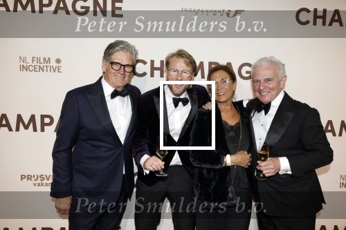 Amsterdam 16 maart 2026
Premiere Champagne met in de hoofdrollen Leo Alkemade Huub Stapel  en Guus Meeuwis . Leo Alkemade met Huub Stapel Leo v Vliet en zijn vrouw