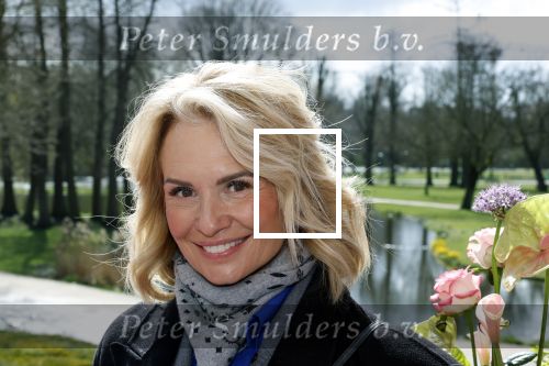Amsterdam 26 maart 2026
Presentatie Nicolette v Dam in het Vondelcafe . Leontine Ruiters