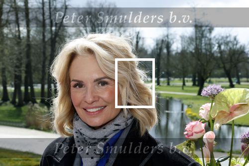 Amsterdam 26 maart 2026
Presentatie Nicolette v Dam in het Vondelcafe . Leontine Ruiters