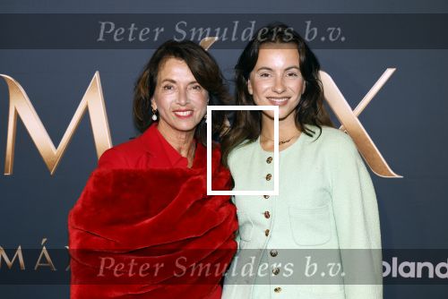 Amsterdam 11 maart 2026
Premiere 2e seizoen Maxima ( Videoland) in nieuwe kerk in Amsterdam . Lizzy v d Ligt met moeder