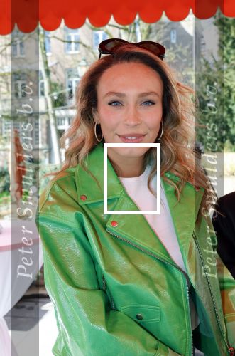 Amsterdam 26 maart 2026
Presentatie Nicolette v Dam in het Vondelcafe . Loiza lamers