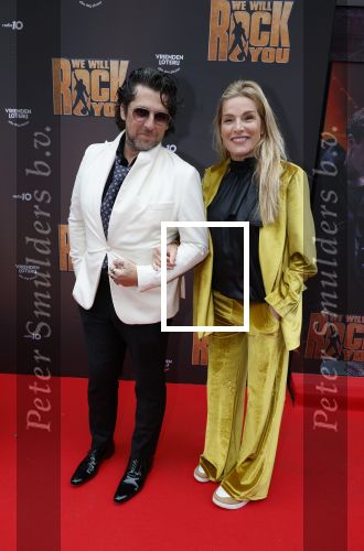 Amsterdam 29 maart 2026
Premiere we will rock you in het deLaMar theater . Lucille Werner met haar man