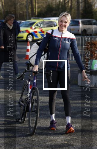 Heerenveen 29 maart 2026
De 10e hollandse 100 in Thialf georganiseerd door oa Prins Bernhard . Zijn moeder Prinses Margriet deed het startschot. marianne Timmer