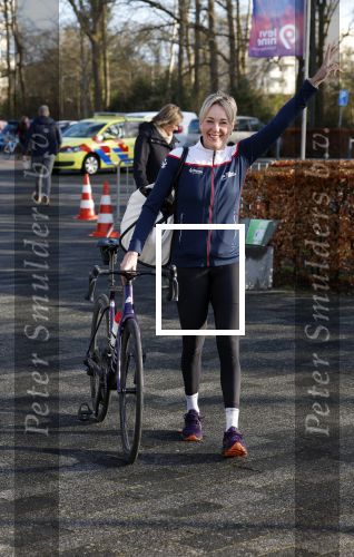 Heerenveen 29 maart 2026
De 10e hollandse 100 in Thialf georganiseerd door oa Prins Bernhard . Zijn moeder Prinses Margriet deed het startschot. marianne Timmer