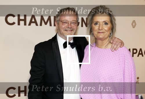 Amsterdam 16 maart 2026
Premiere Champagne met in de hoofdrollen Leo Alkemade Huub Stapel  en Guus Meeuwis . Mark Meeuwis met zijn vrouw