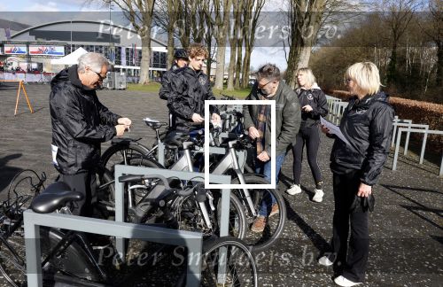 Heerenveen 29 maart 2026
De 10e hollandse 100 in Thialf georganiseerd door oa Prins Bernhard . Zijn moeder Prinses Margriet deed het startschot. Monique des Bouvrie en Otto klein