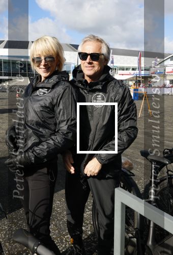 Heerenveen 29 maart 2026
De 10e hollandse 100 in Thialf georganiseerd door oa Prins Bernhard . Zijn moeder Prinses Margriet deed het startschot. Monique des Bouvrie en Otto klein