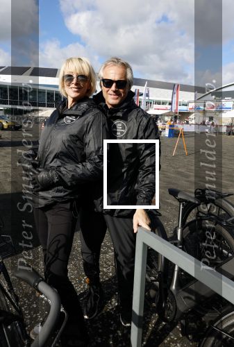 Heerenveen 29 maart 2026
De 10e hollandse 100 in Thialf georganiseerd door oa Prins Bernhard . Zijn moeder Prinses Margriet deed het startschot. Monique des Bouvrie en Otto klein