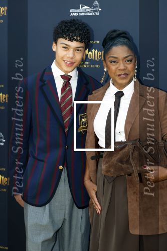 Scheveningen 14 maart 2026
Premiere Harry Potter in het afas circustheater. Natacha Harlequin met haar zoon