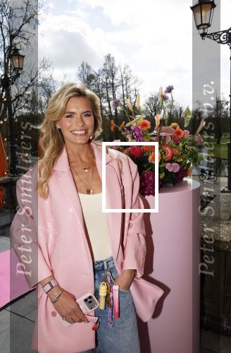 Amsterdam 26 maart 2026
Presentatie Nicolette v Dam in het Vondelcafe .