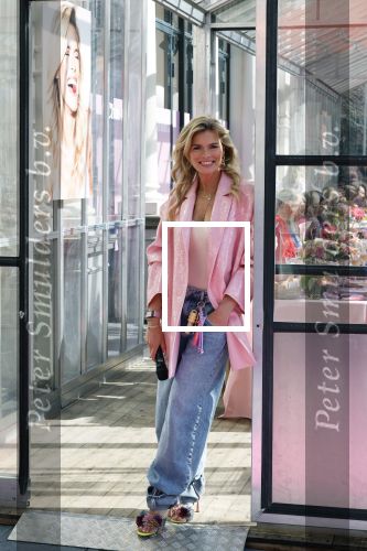 Amsterdam 26 maart 2026
Presentatie Nicolette v Dam in het Vondelcafe .